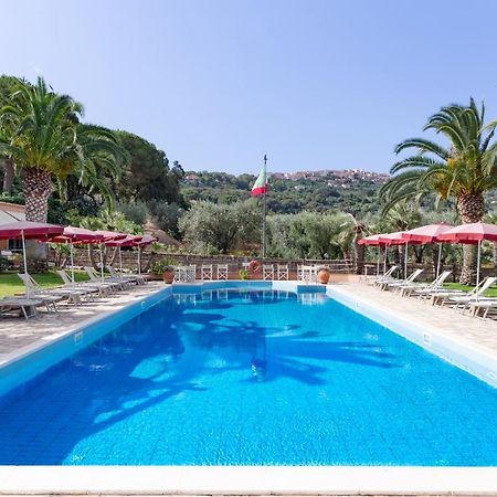 קאפוליברי Country Hotel Residence Da Pilade מראה חיצוני תמונה