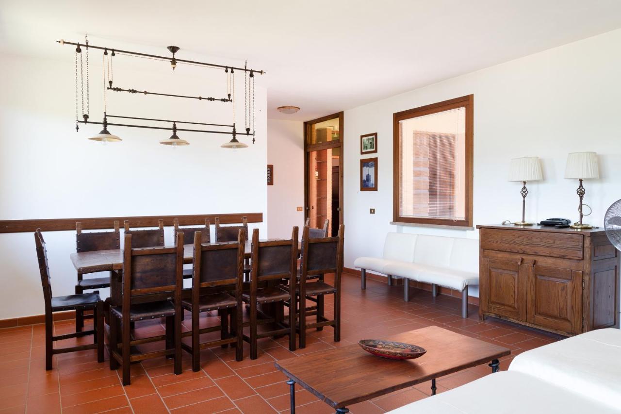 קאפוליברי Country Hotel Residence Da Pilade מראה חיצוני תמונה