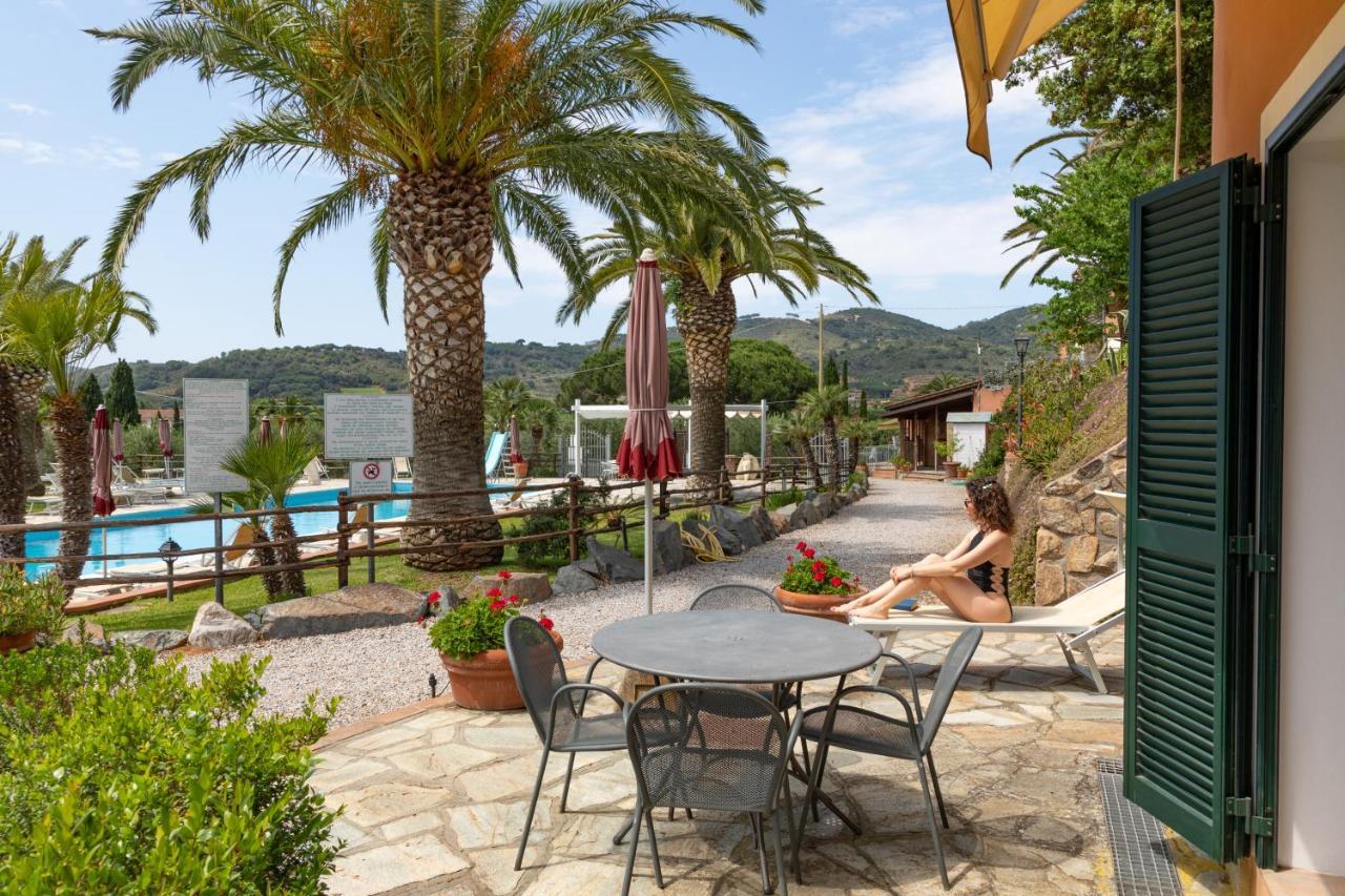 קאפוליברי Country Hotel Residence Da Pilade מראה חיצוני תמונה