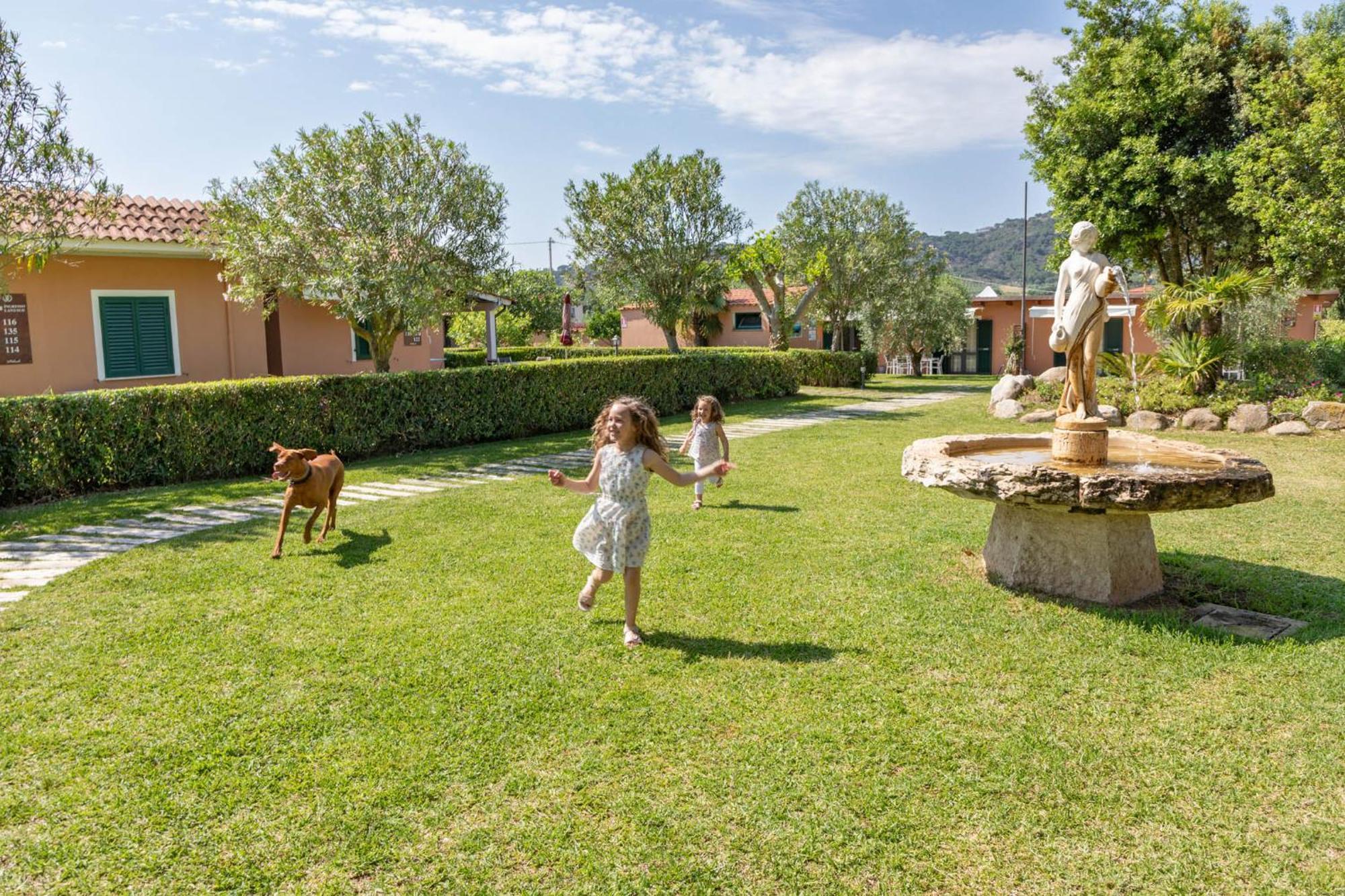 קאפוליברי Country Hotel Residence Da Pilade מראה חיצוני תמונה